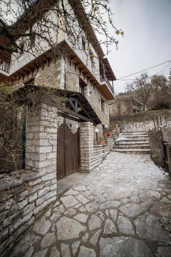 Ξενώνας Πατρικό Neraïdochóri Zewnętrze zdjęcie